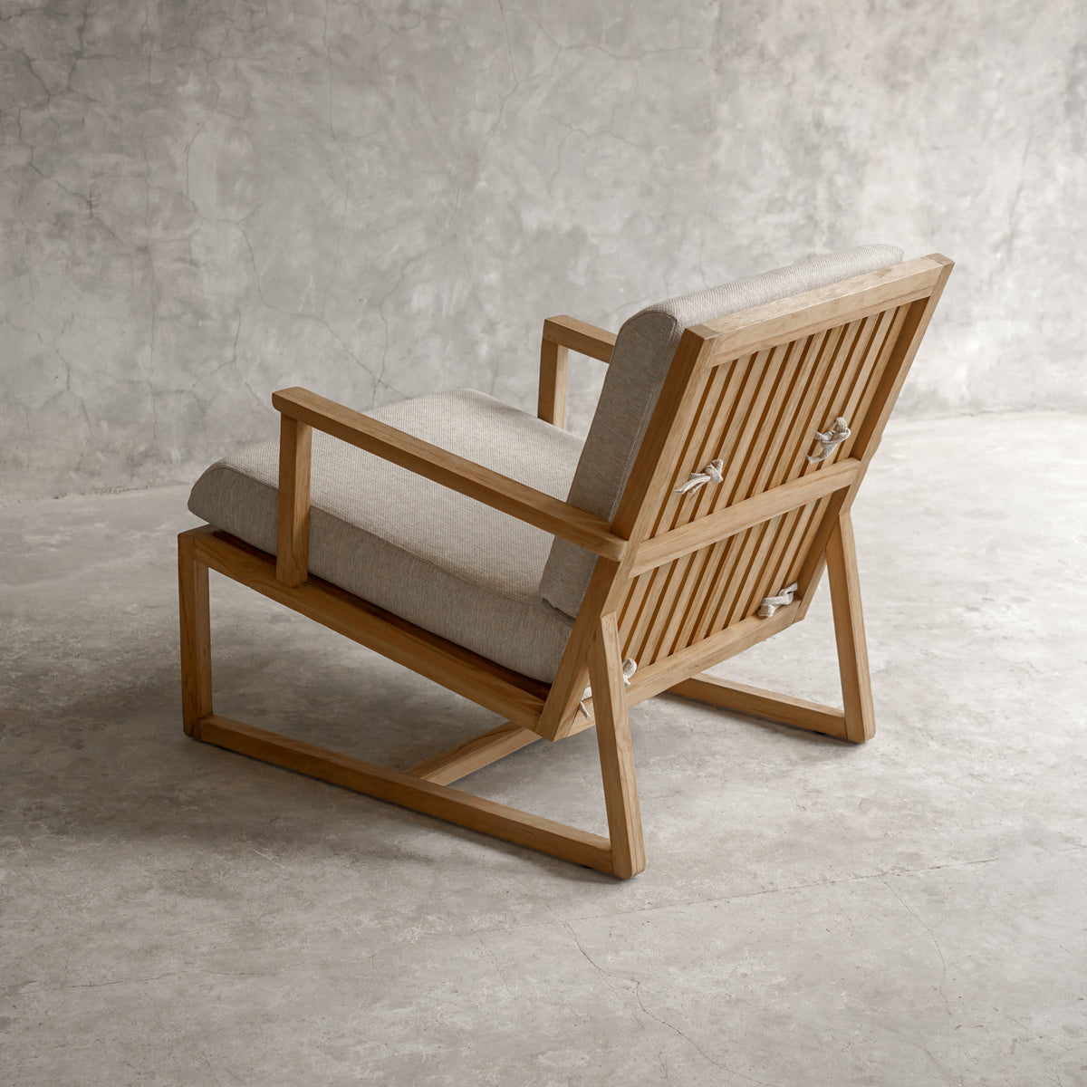 Shelby Lounge Chair