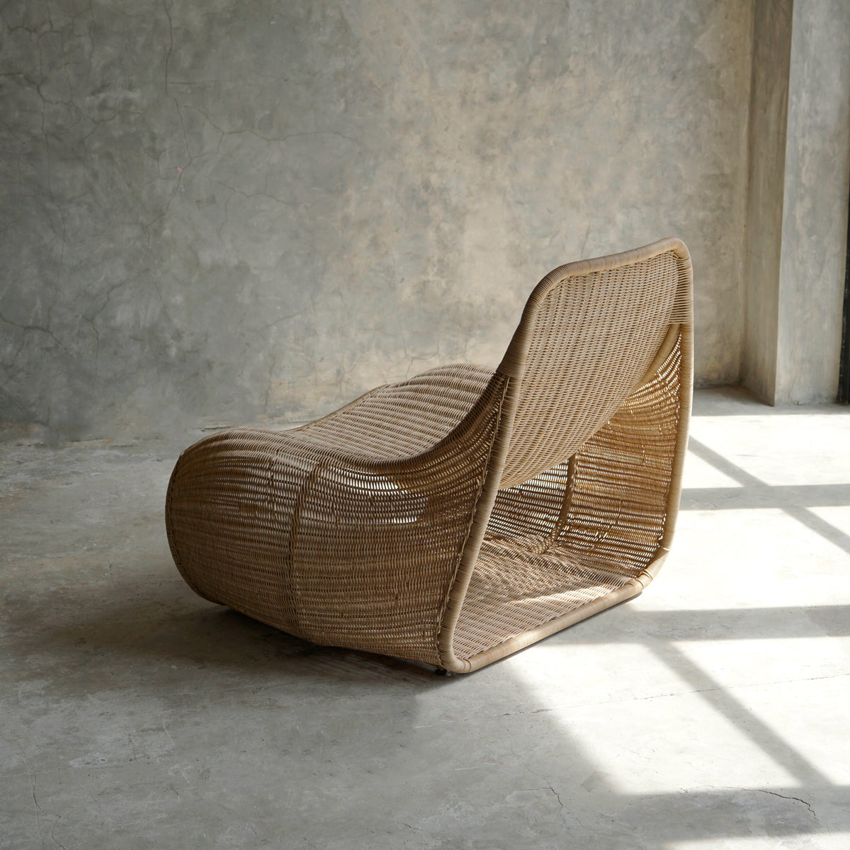 Sander Outdoor Lounge Chair