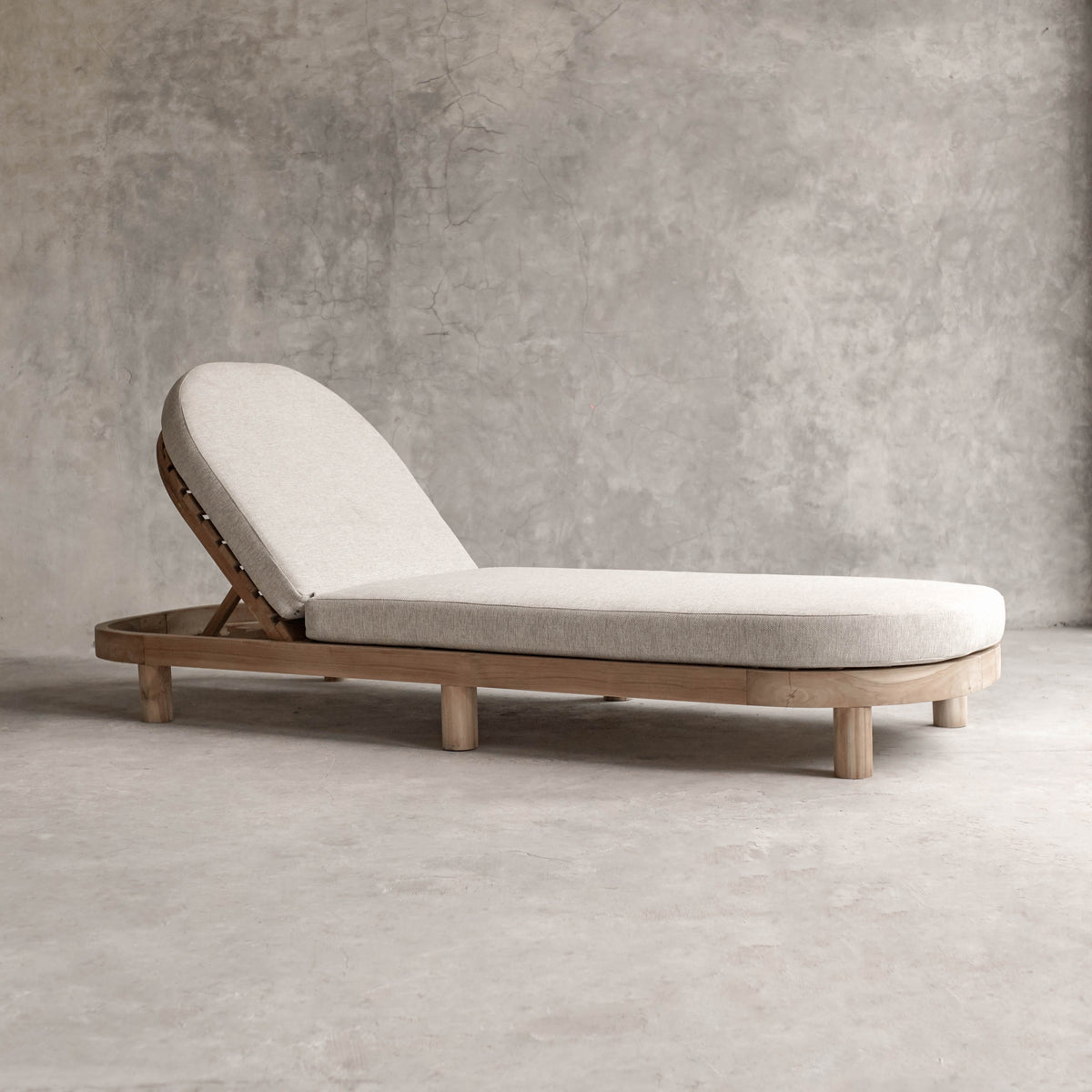 Sao Paolo Lounger