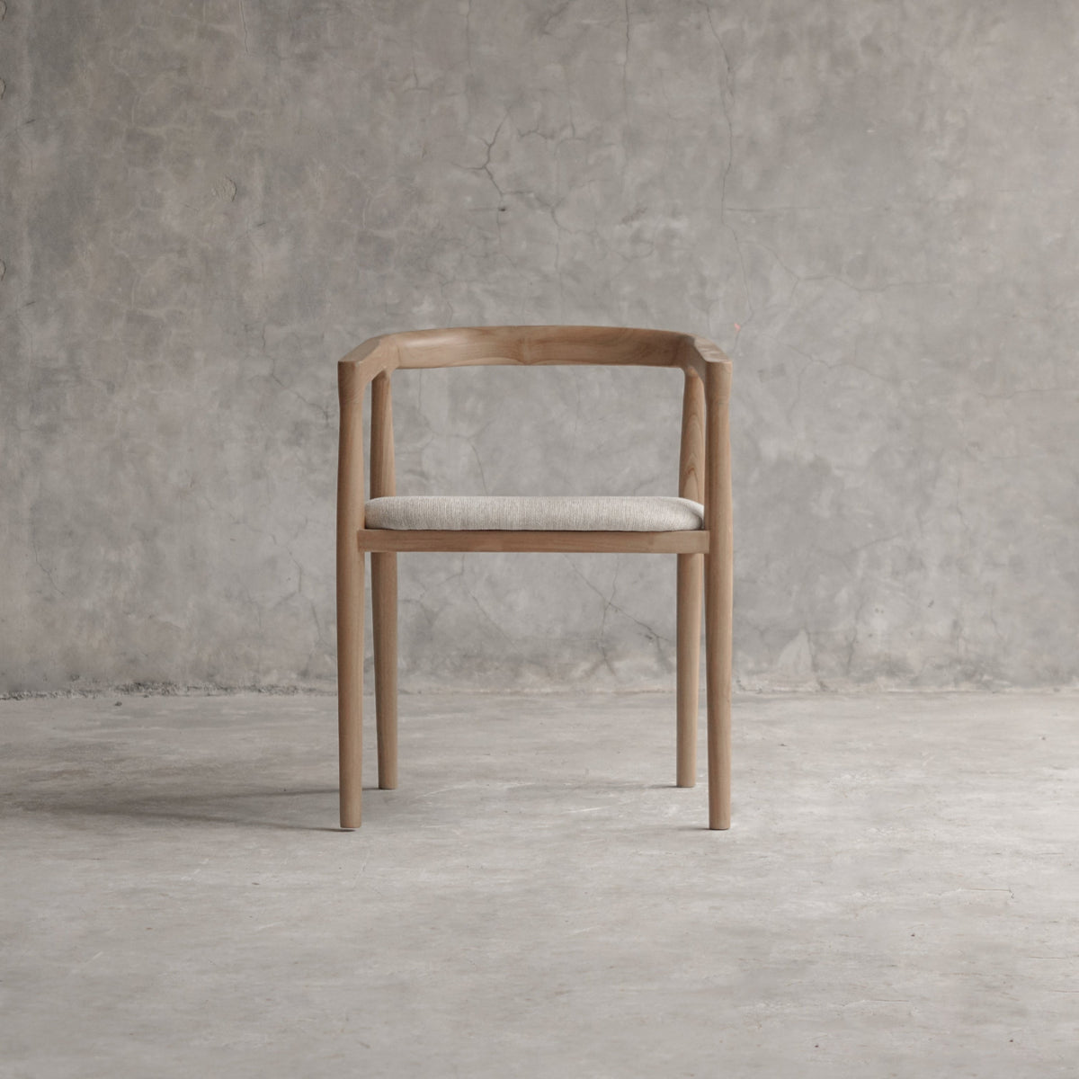 Isky Chair